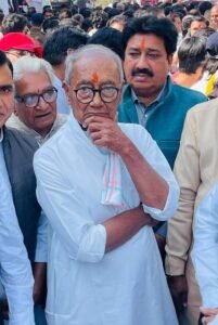 कांग्रेस के वरिष्ठ नेता दिग्विजय सिंह 